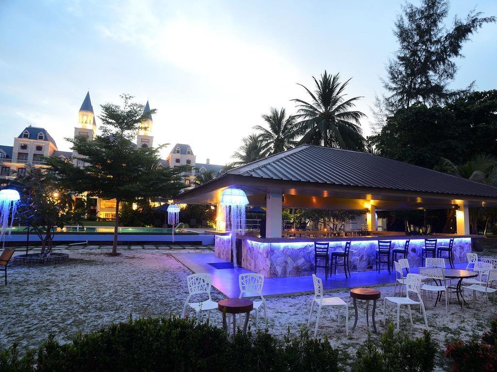Bella Vista Waterfront Resort, Kuah Langkawi Exterior foto